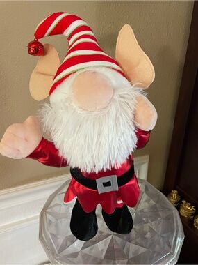 Dan Dee Who Let The Elves Out Dancing Christmas Elf CUTE!